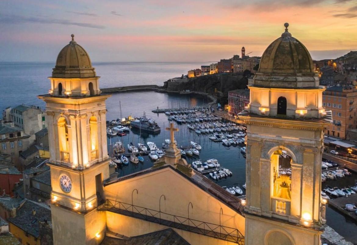 Près du Vieux port Studio terrasse vue dégagée église de Saint Jean Bastia  Esterno foto