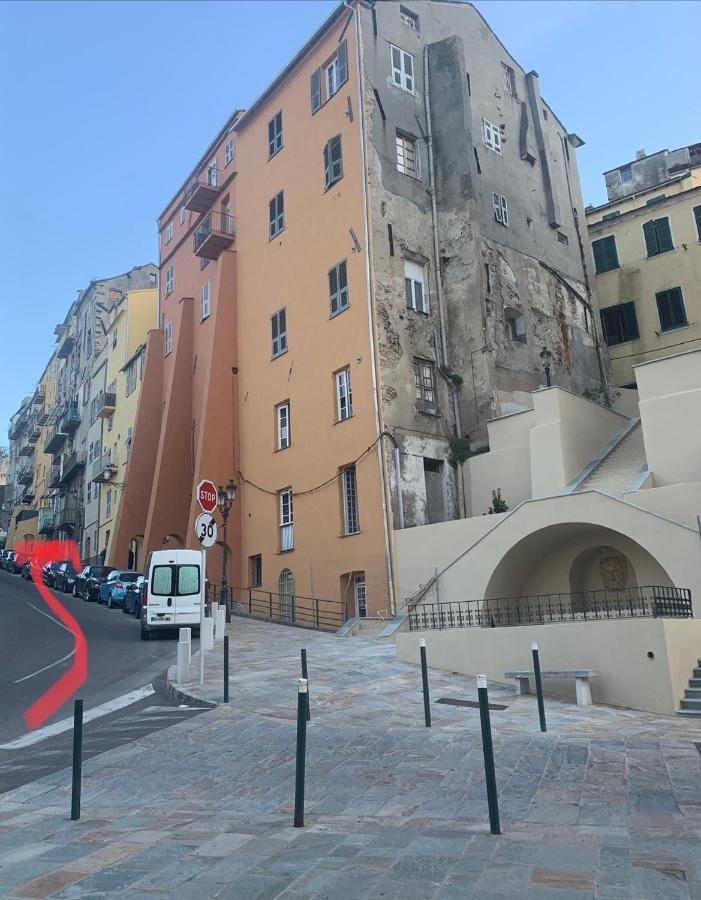 Près du Vieux port Studio terrasse vue dégagée église de Saint Jean Bastia  Esterno foto