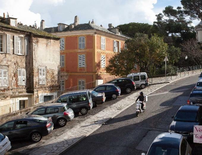 Près du Vieux port Studio terrasse vue dégagée église de Saint Jean Bastia  Esterno foto